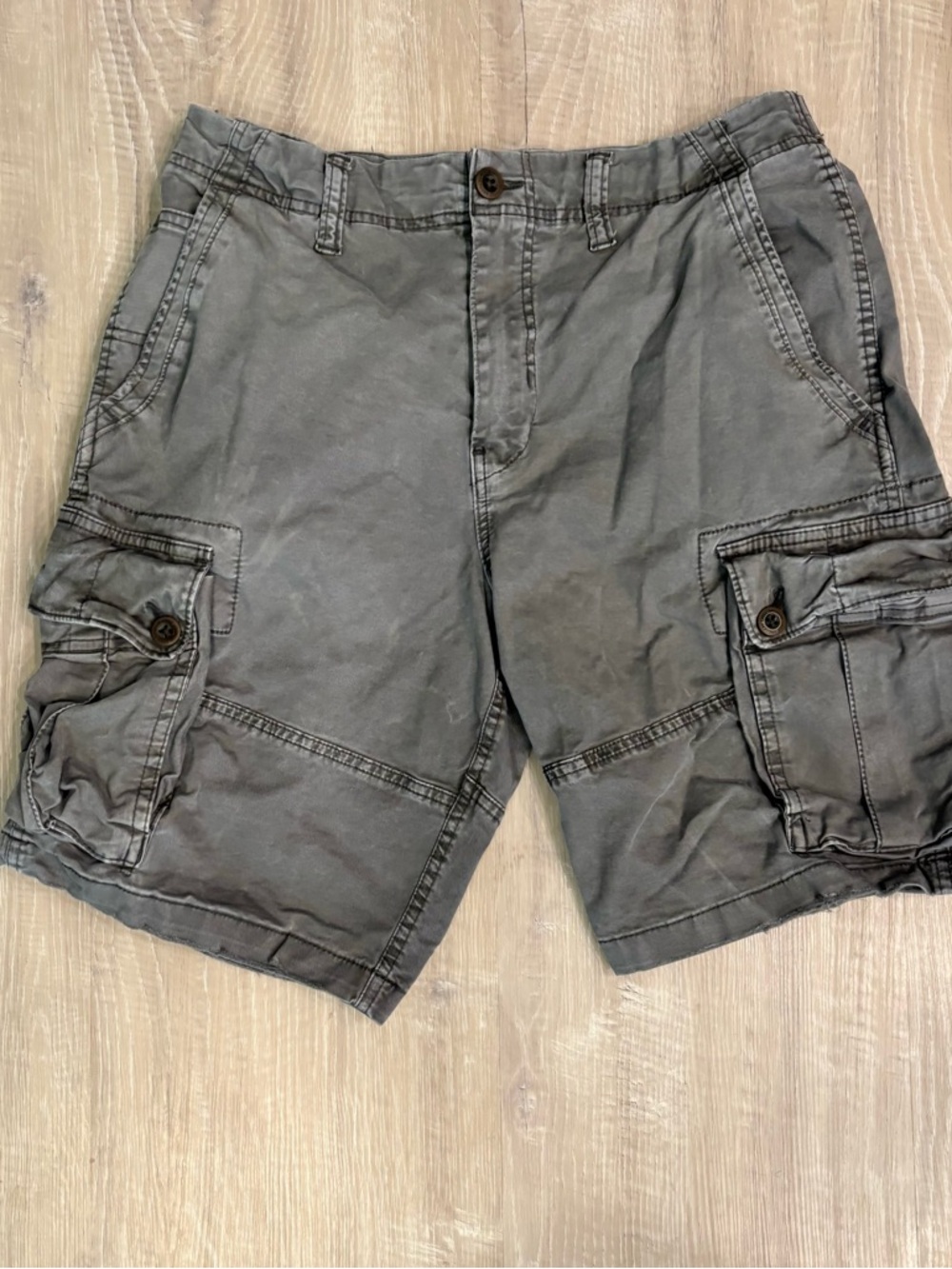 American Eagle Cargo Shorts Men’s 33 Gray Flex Stretch 10” Inseam Utility Casual